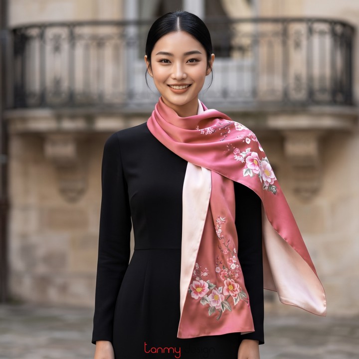 Khăn lụa 2 mặt hồng thêu hoa và lá 40*200 cm